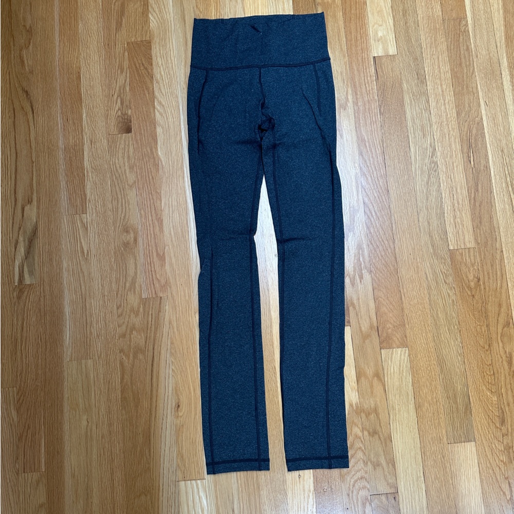Weathered Gray Lululemon boot-cut leggings